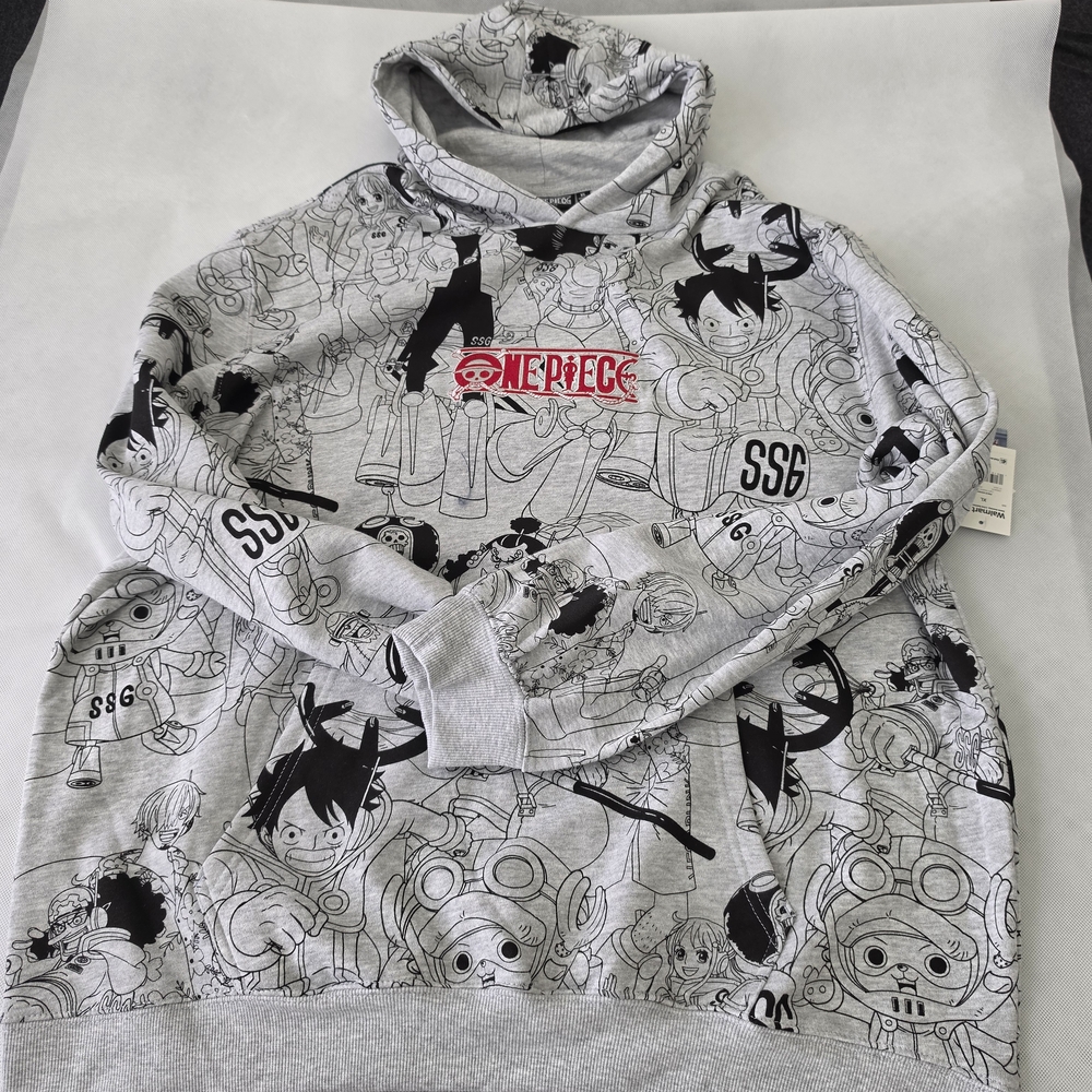 Onepiece Graphic Men’s Hoodie - Light Gray - Picture 3 of 6